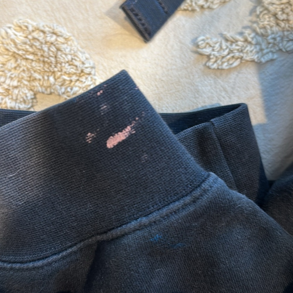 Essentials crew neck - Picture 3 of 3
